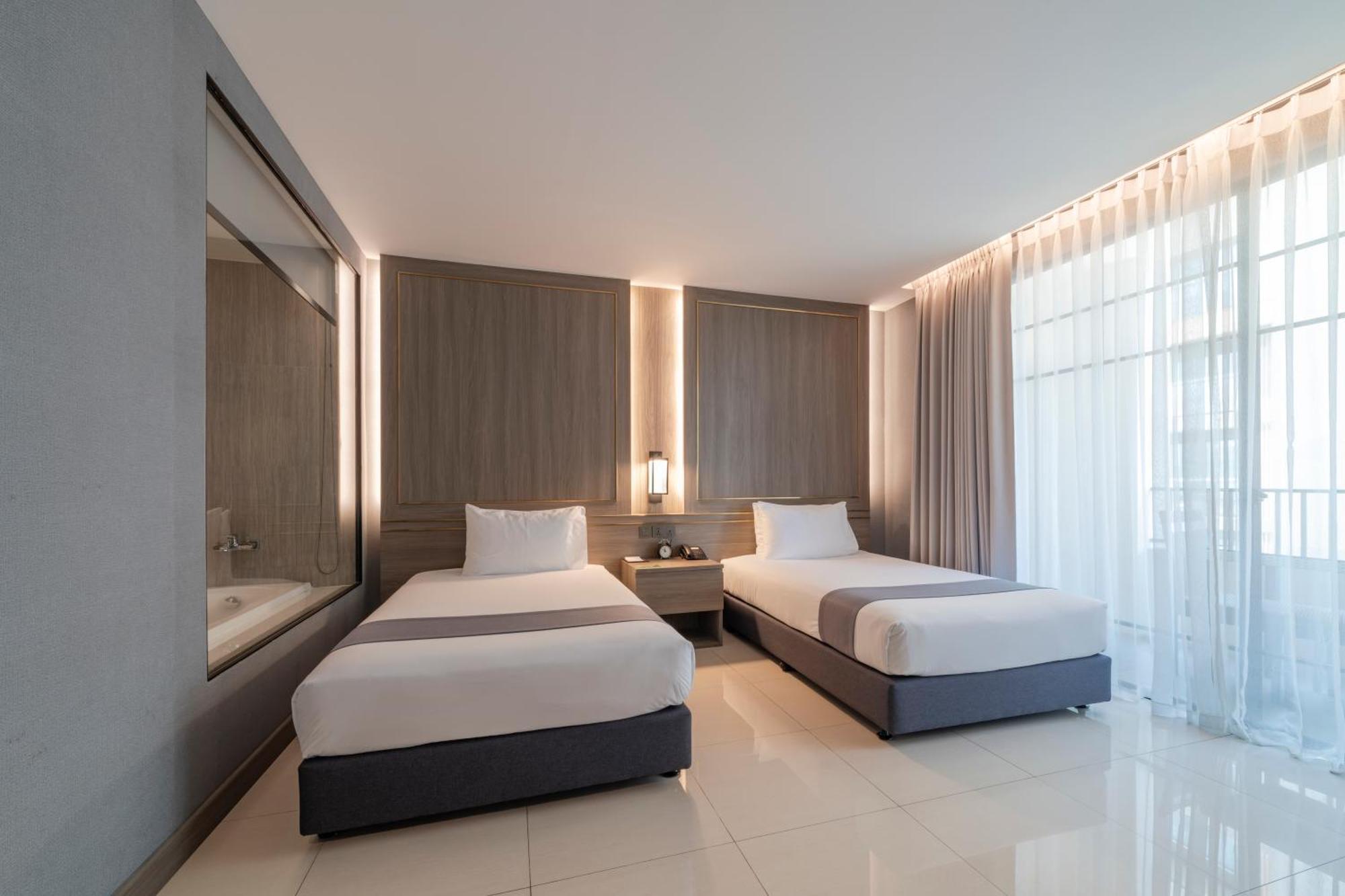 Mandarin Eastville, Pattaya - Sha Extra Plus Exterior photo